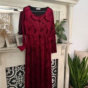 Women's Velvet Patterned Midi Dress - Burgundy